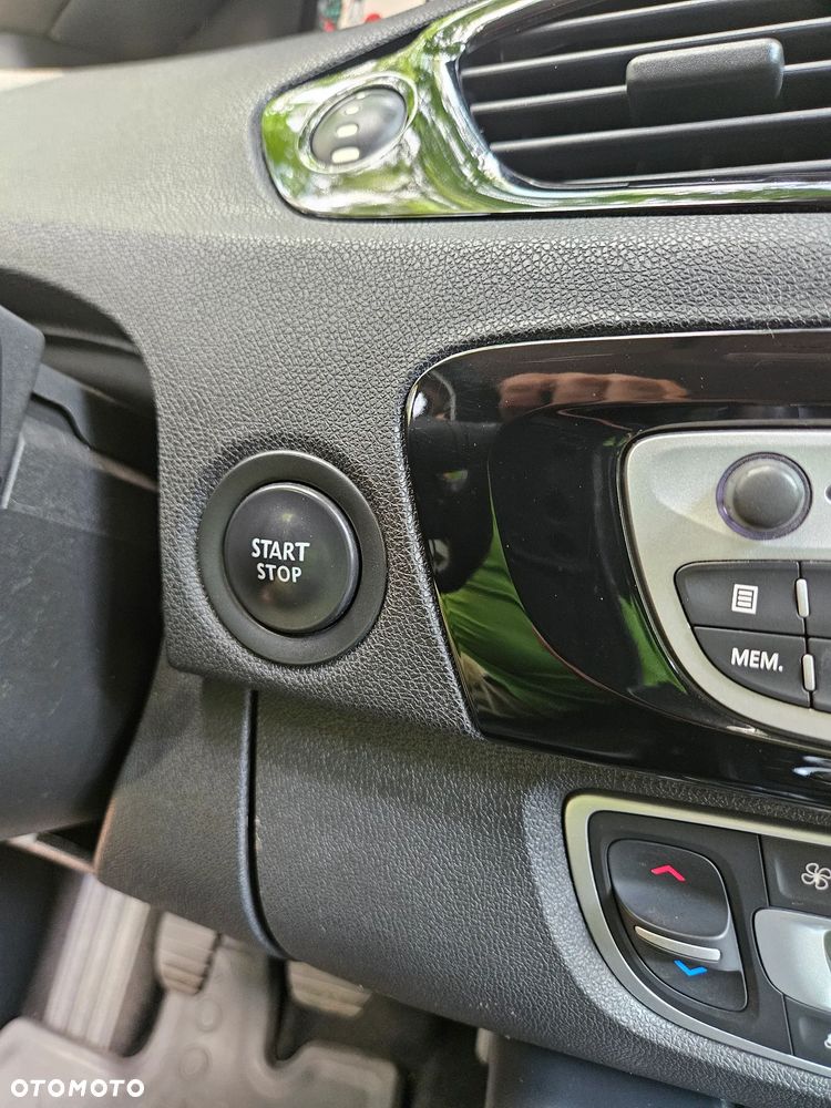 Renault Grand Scenic TCe 130 Bose Edition - 30