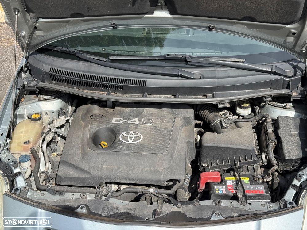 Toyota Auris 1.4 D-4D Sol DPF - 27