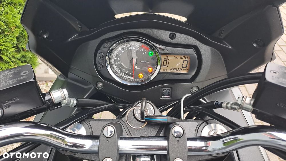 Suzuki Bandit - 25