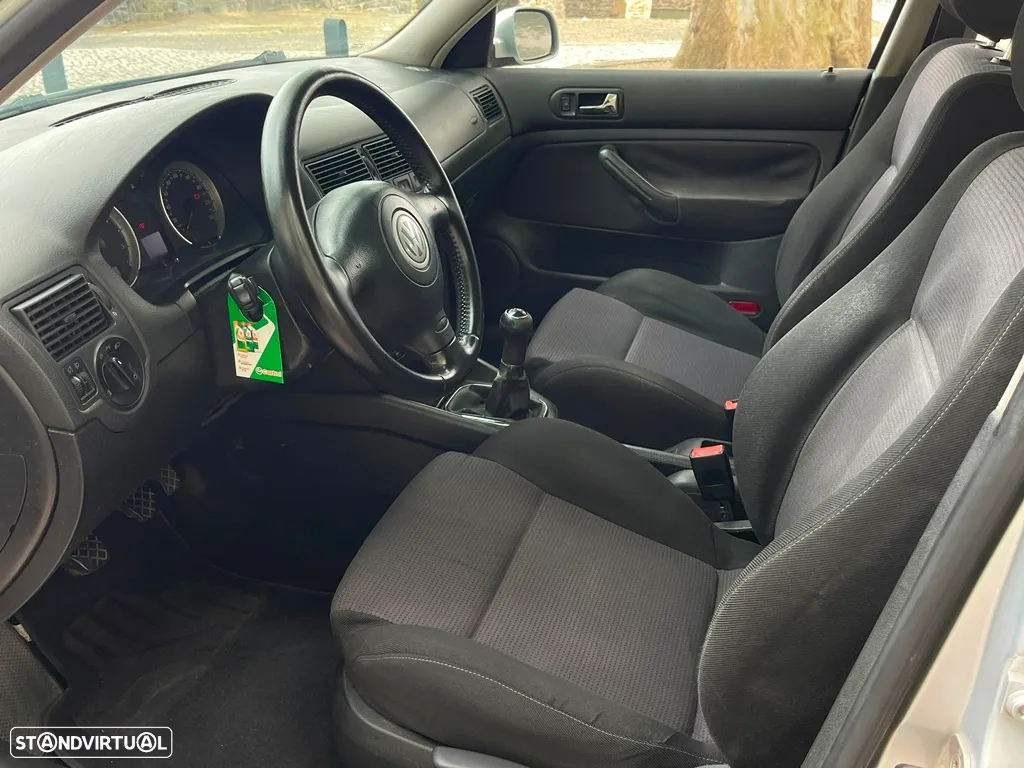 VW Golf Variant 1.9 TDi Highline - 3