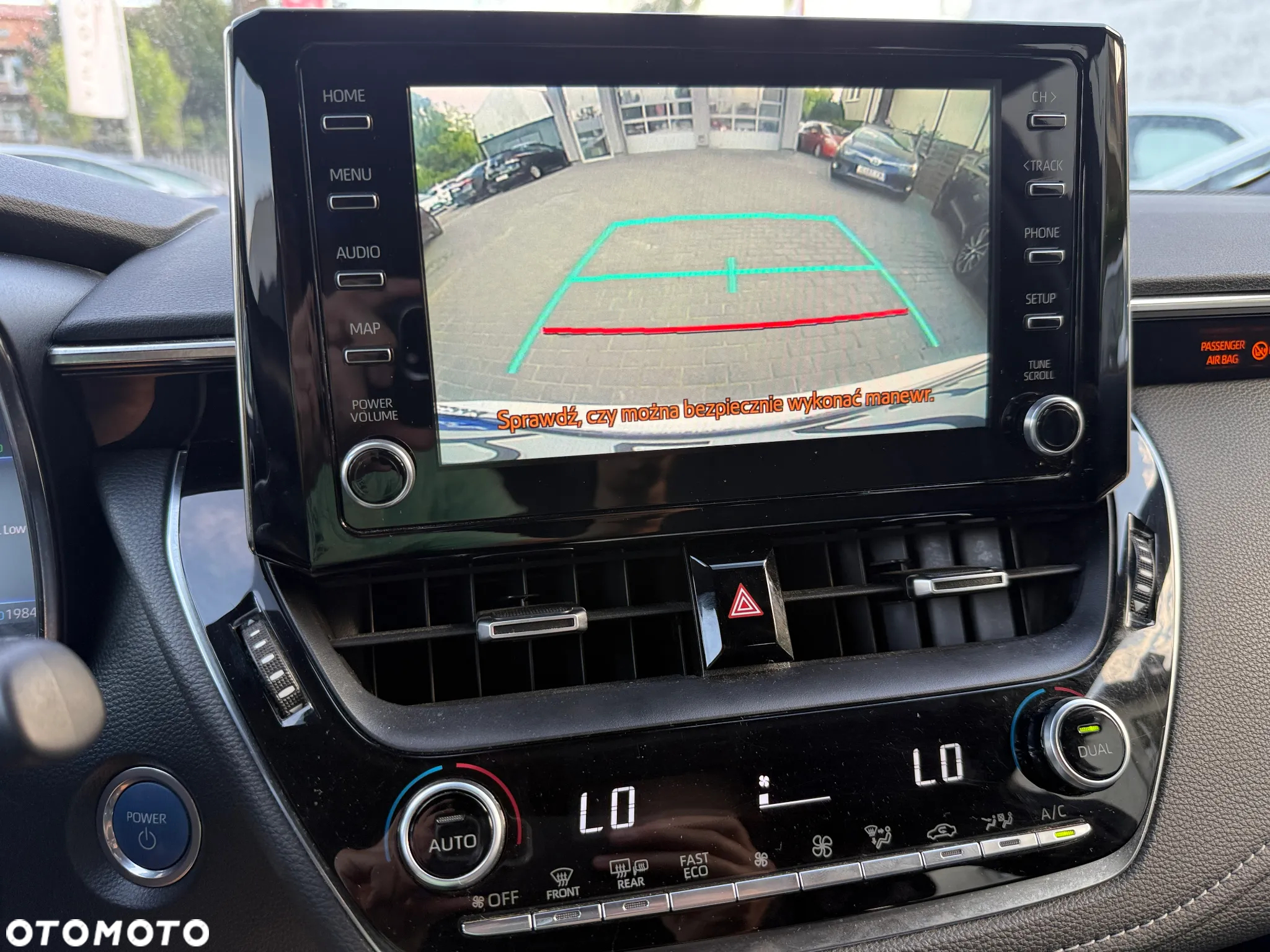 Toyota Corolla 1.8 Hybrid Comfort - 3