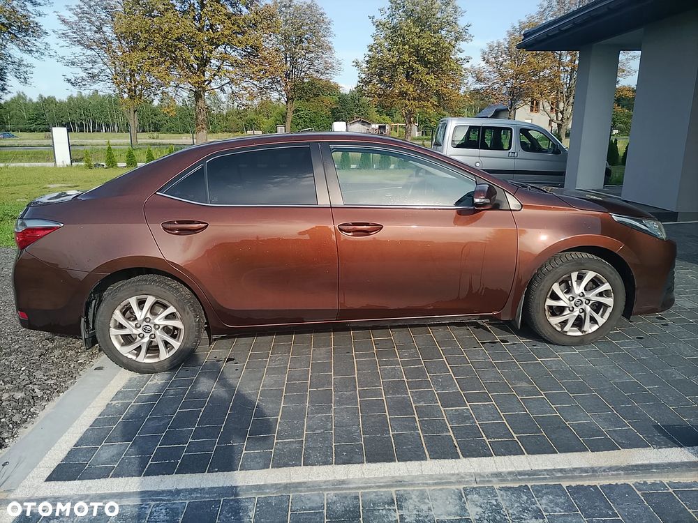 Toyota Corolla 1.6 Comfort - 2