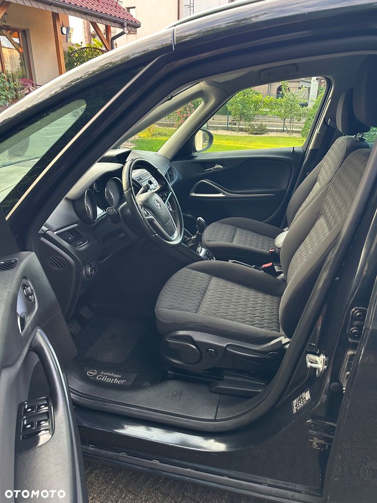Opel Zafira - 14