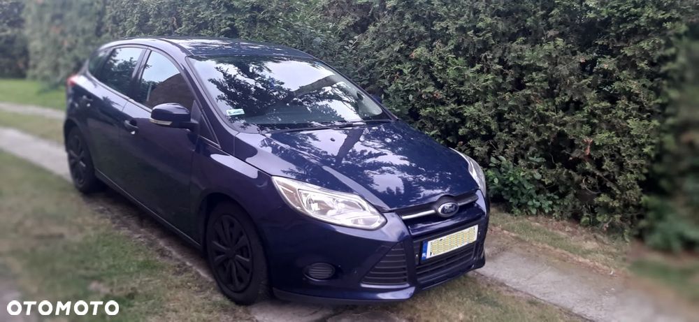 Ford Focus 1.6 Ambiente Start - 2