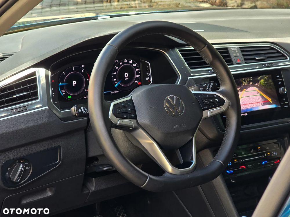 Volkswagen Tiguan 2.0 TDI SCR Elegance DSG - 20