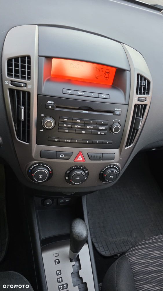 Kia Ceed 1.6 CRDi EX - 10