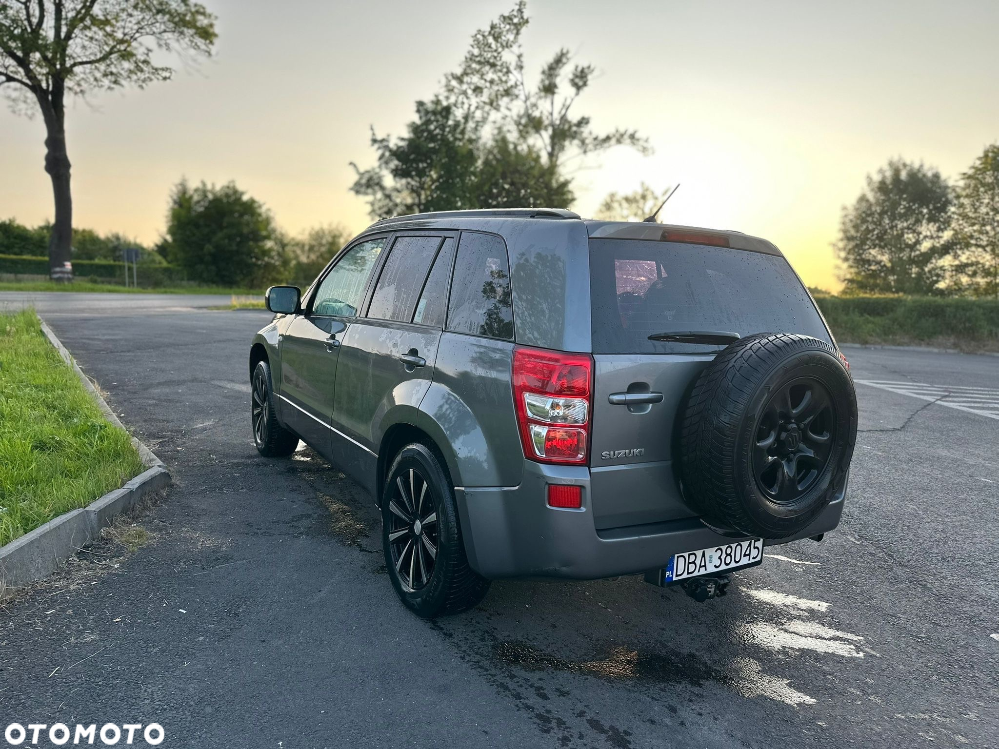 Suzuki Grand Vitara 2.0 - 13