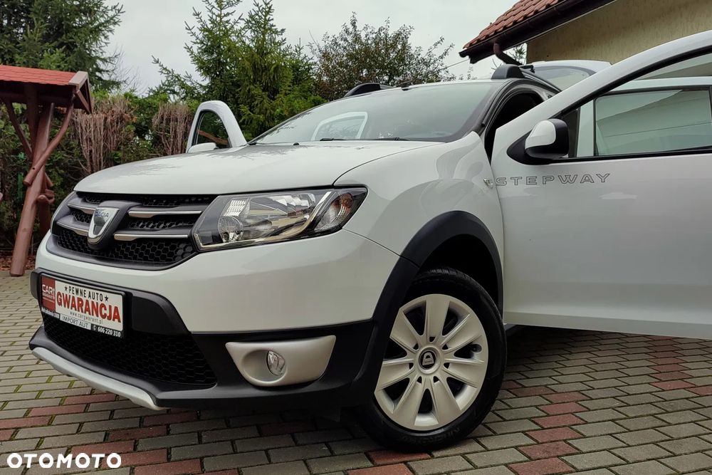 Dacia Sandero Stepway TCe 90 Prestige - 35