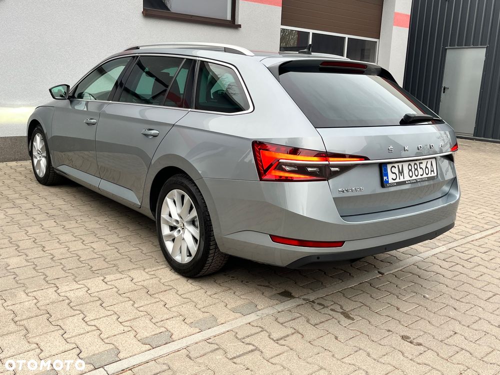 Skoda Superb 2.0 TDI Style DSG - 8