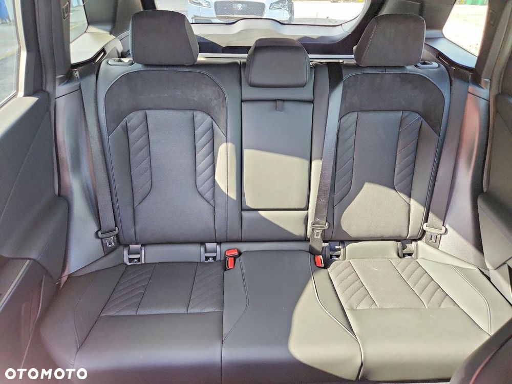 BMW X3 xDrive30i mHEV - 10