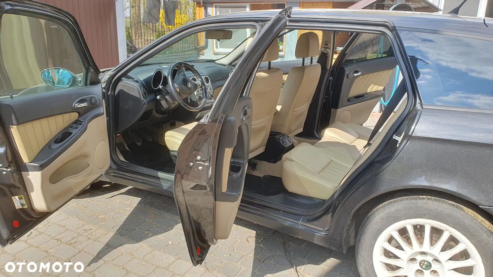 Alfa Romeo 156 - 12
