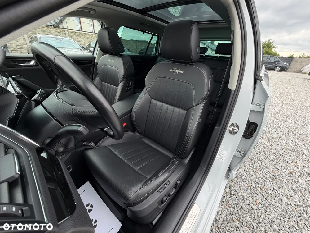 Skoda Superb 2.0 TDI SCR 4x4 L&K DSG - 25