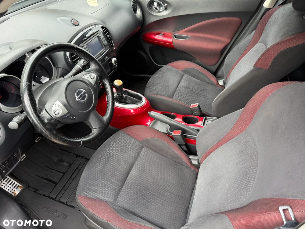 Nissan Juke 1.6 DIG-T Tekna - 13