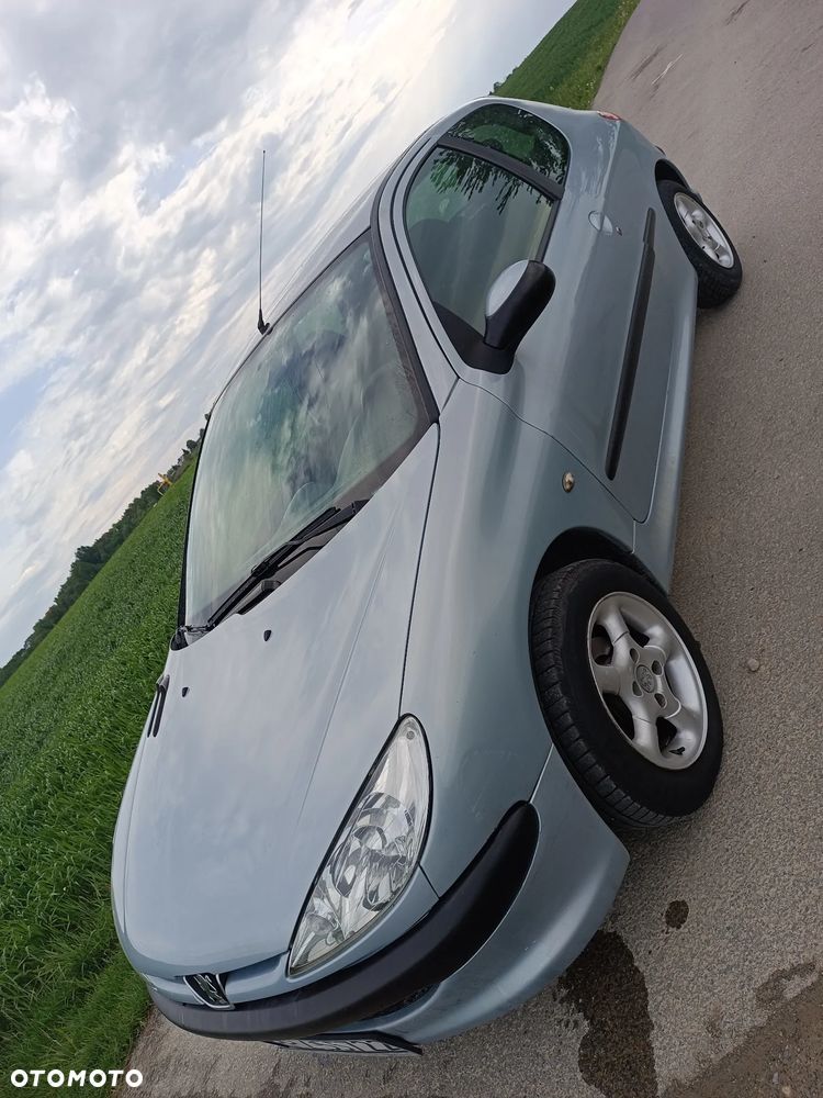 Peugeot 206 1.4 Happy - 10