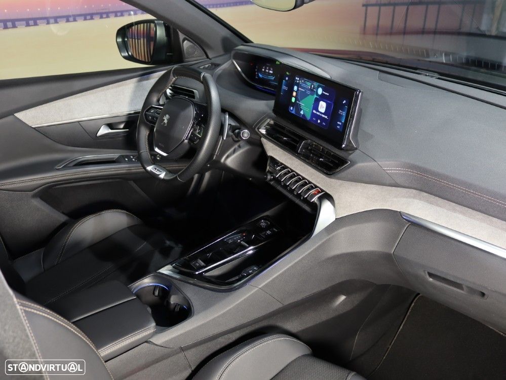 Peugeot 3008 1.6 Hybrid GT Pack e-EAT8 - 14