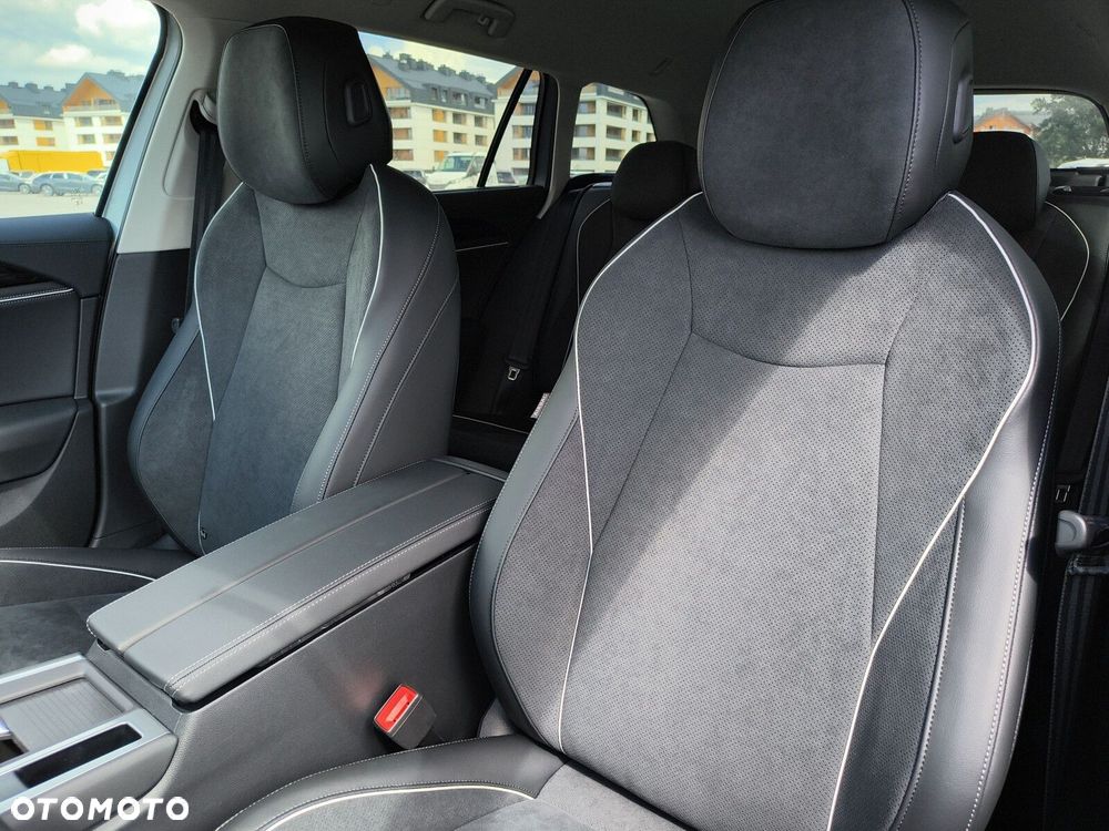 Volkswagen Passat Variant 2.0 TSI Business Plus DSG - 12