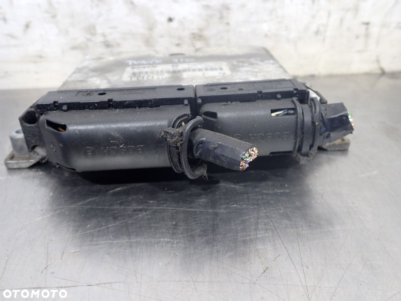 KOMPUTER SILNIKA FIAT PUNTO II 1.9 4682576   0281001955 - 3