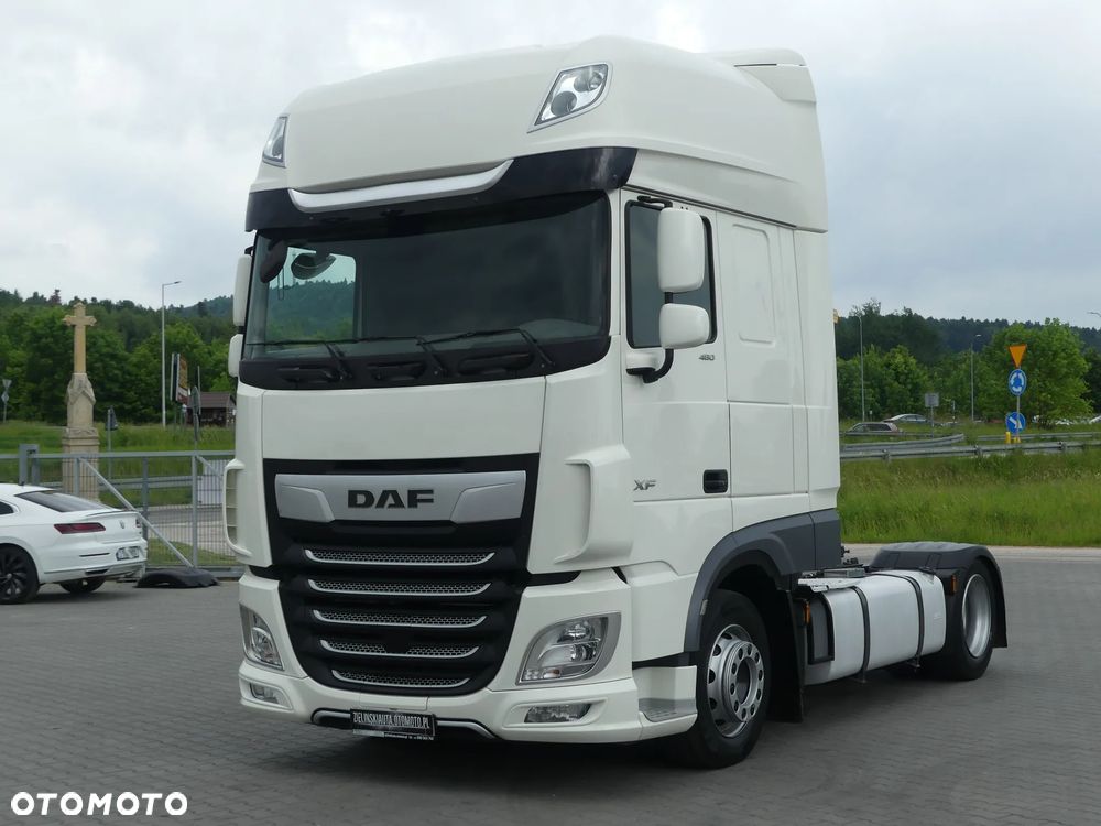 DAF XF 106.480 / LOW DECK / IDEALNY STAN / SUPER SPACE CAB / - 2