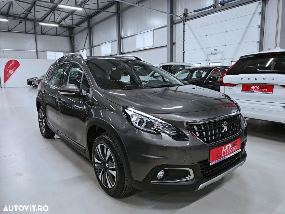 Peugeot 2008 PureTech 110 GPF Stop&Start EAT6 Allure - 3