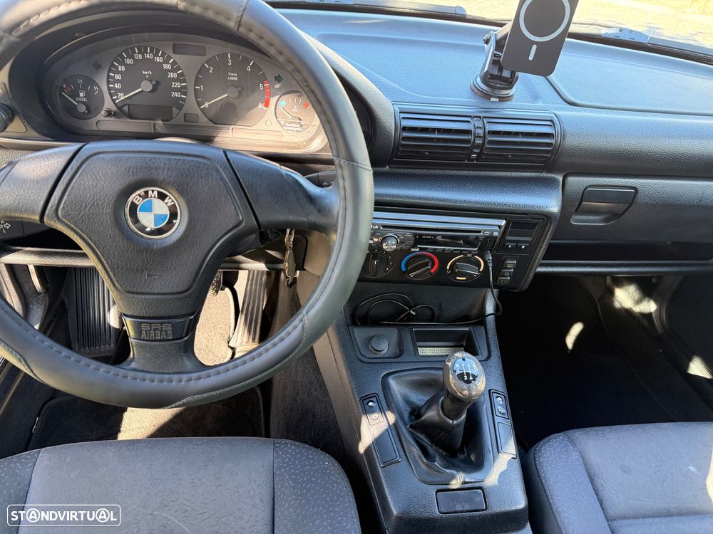 BMW 318 tds Compact - 9