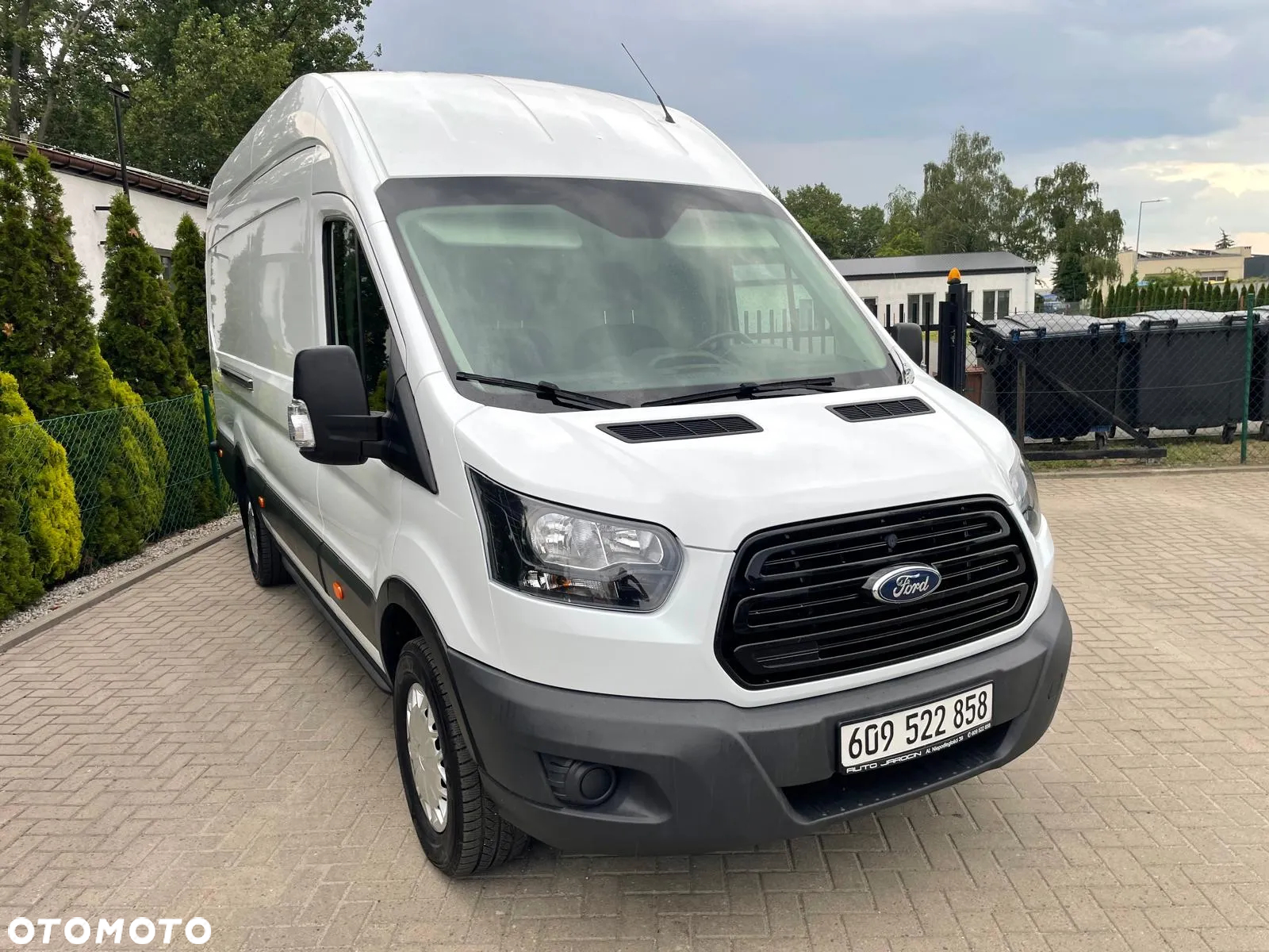 Ford Transit - 10