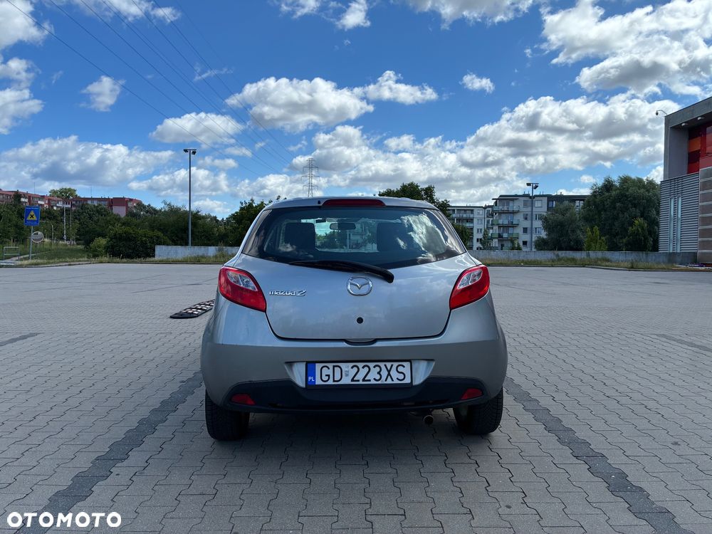 Mazda 2 - 2
