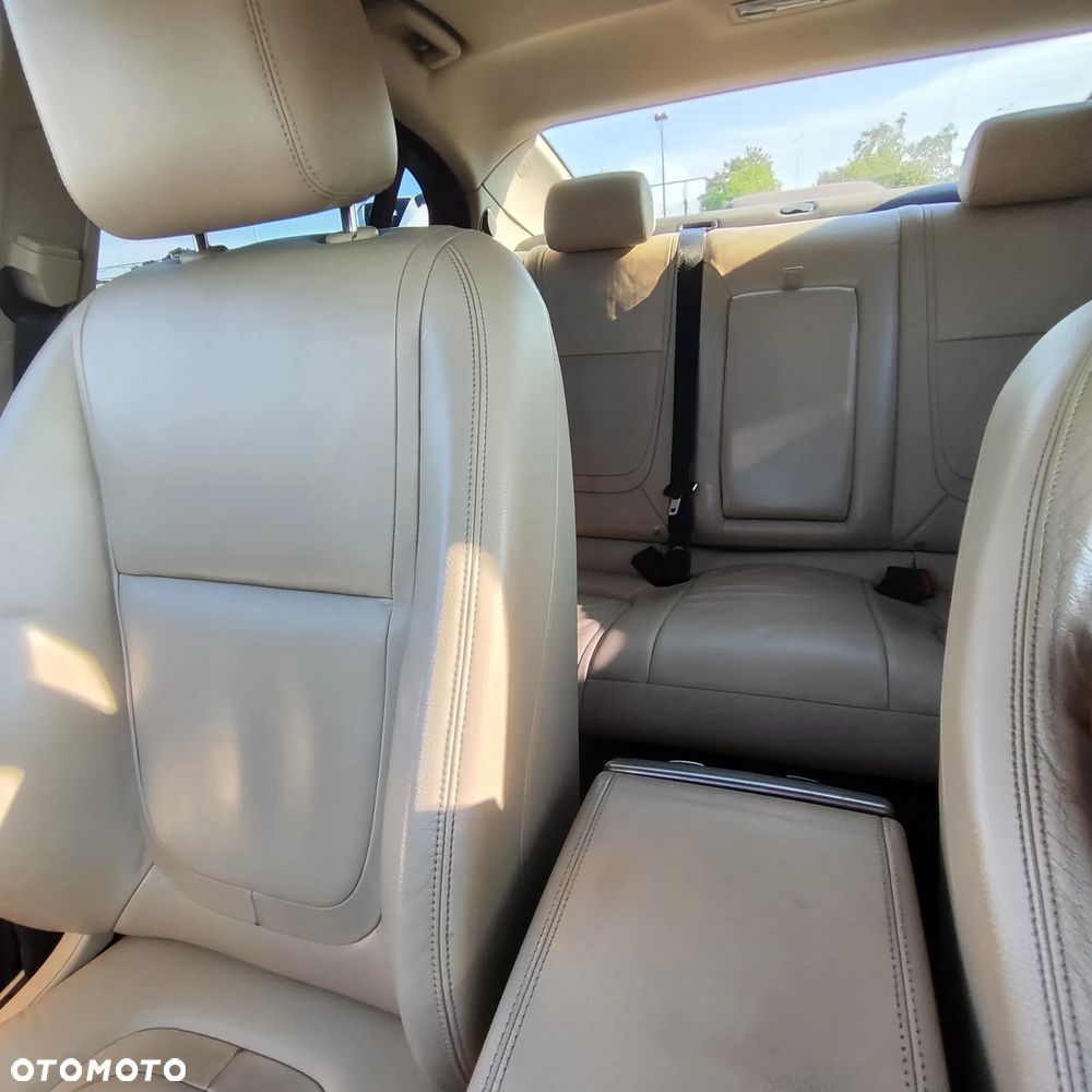 Jaguar XF 2.0 T Classic - 15