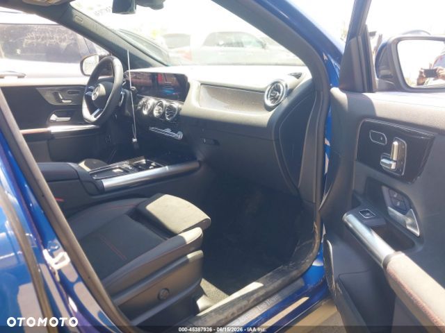 Mercedes-Benz GLA 250 4Matic 8G-DCT AMG Line - 6