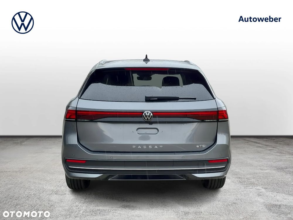 Volkswagen Passat Variant 1.5 TSI EVO Business DSG - 4