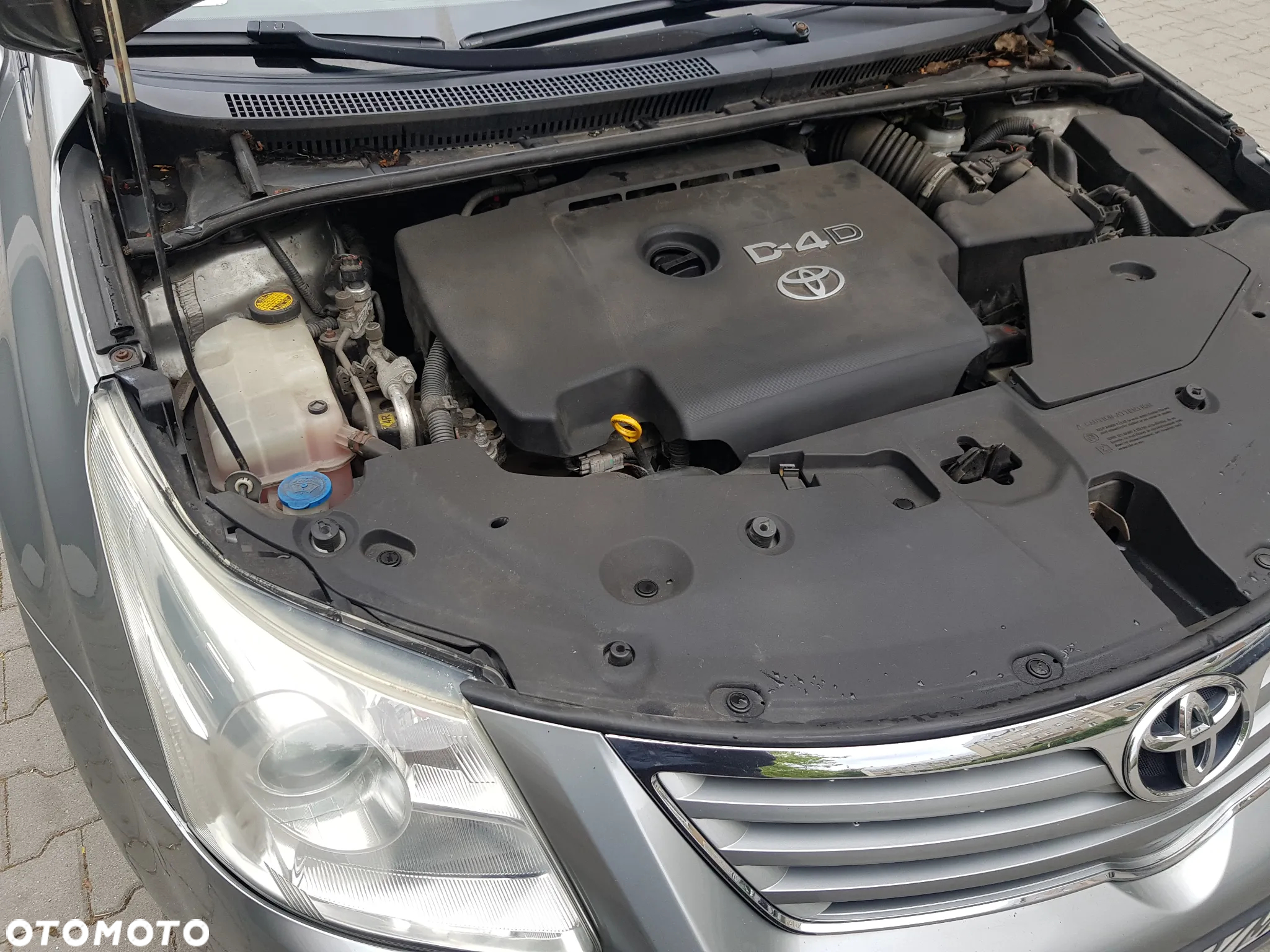 Toyota Avensis 2.0 D-4D Sol+NAVI - 20