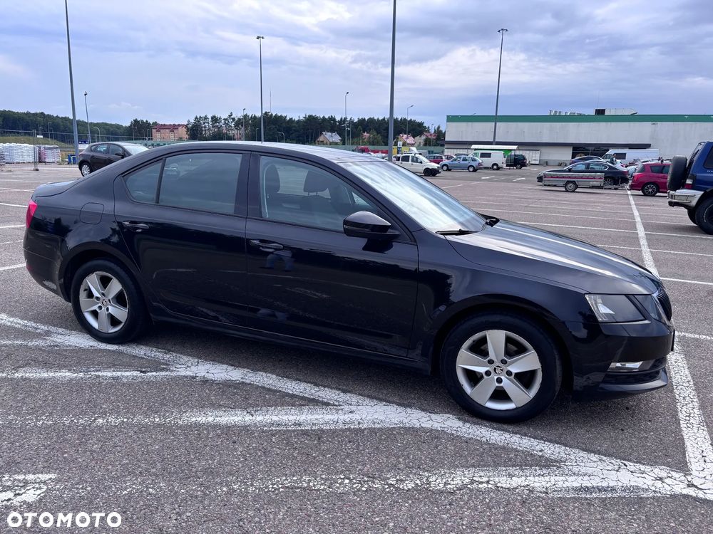 Skoda Octavia 1.6 TDI Ambition - 6