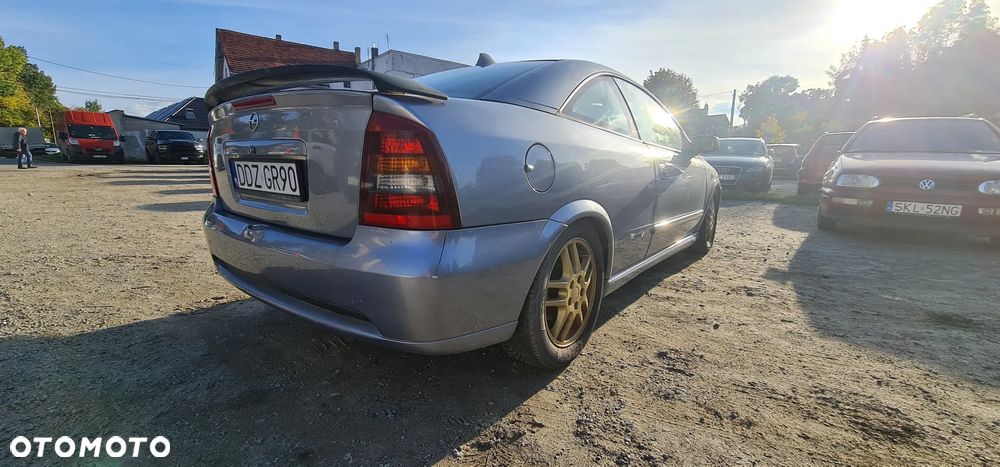 Opel Astra II Coupe 2.0 T Bertone - 34