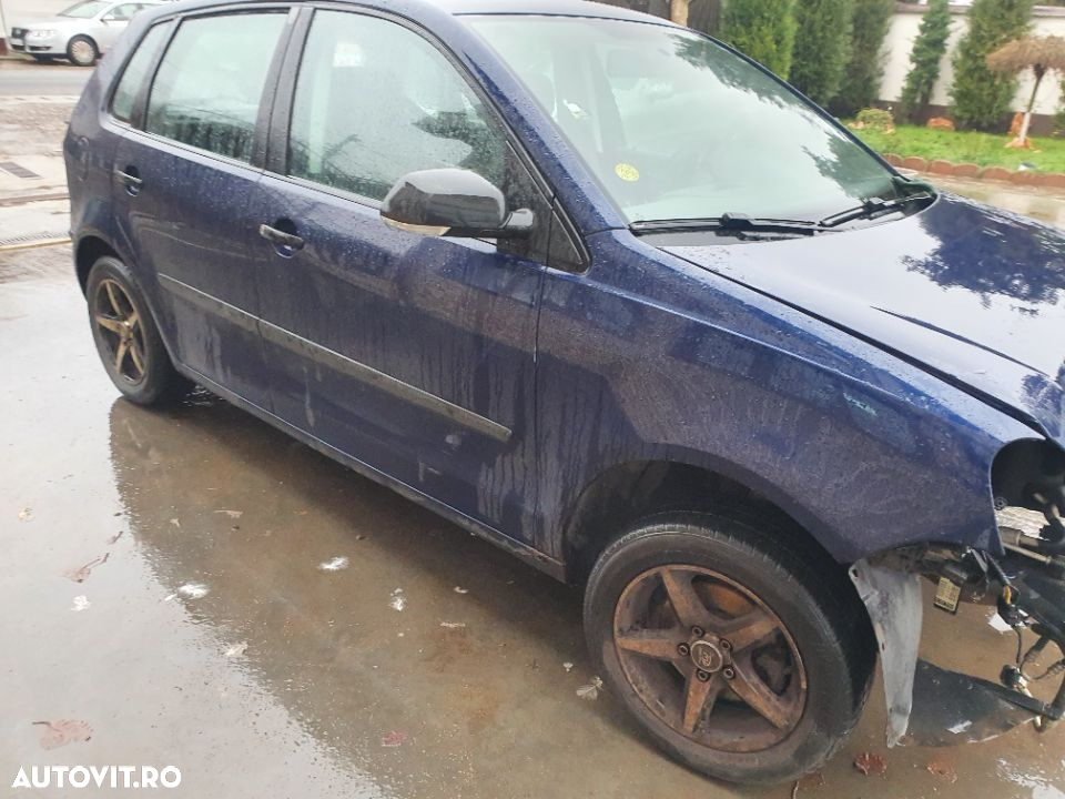 Dezmembram VW Polo 1.2 BME 2007 - 9