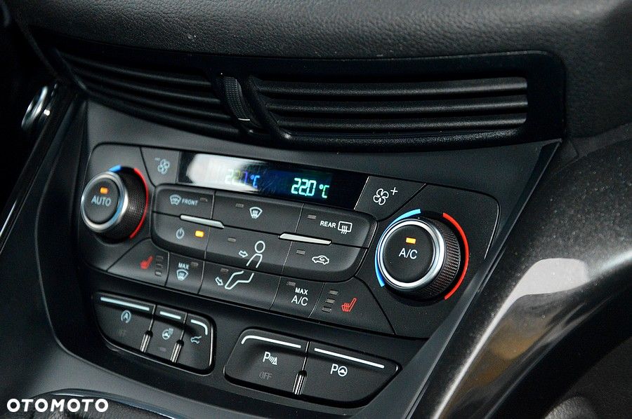 Ford Kuga 1.5 EcoBoost 2x4 SYNC - 35