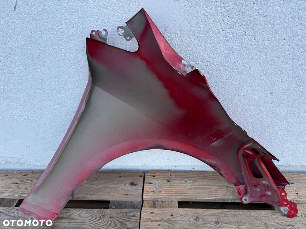 blotnik przod przedni lewy toyota corolla e21 sedan 2018- caly oryginalny - 5