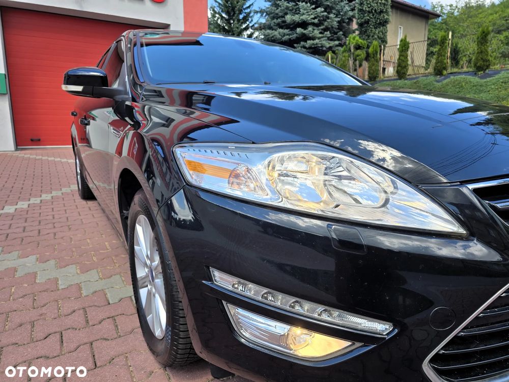 Ford Mondeo 2.0 Futura X - 16