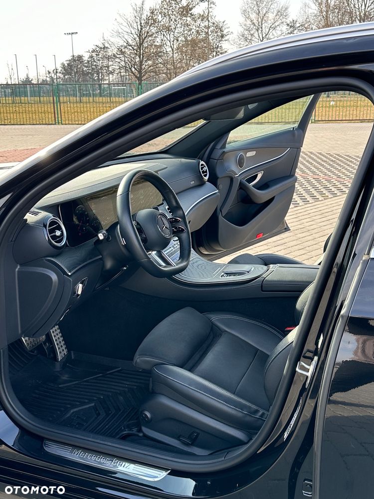 Mercedes-Benz Klasa E - 13