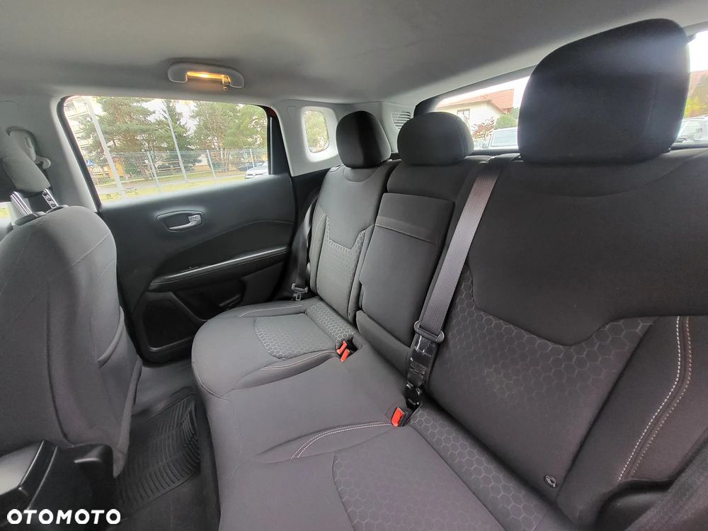 Jeep Compass 1.6 MJD Longitude FWD S&S - 8