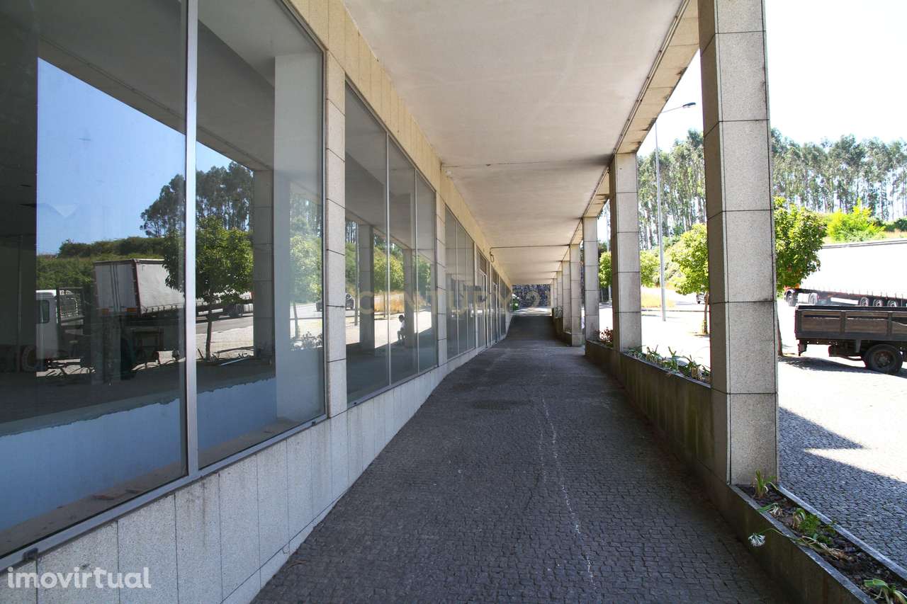 Apartamento T3 com 157 m² — Conforto, Luz Natural e Qualidade de Vida - Grande imagem: 3/9