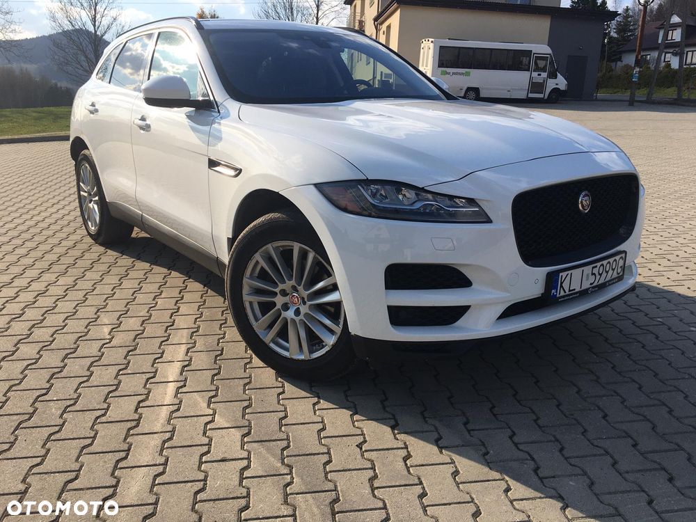 Jaguar F-Pace 25t AWD Prestige - 5