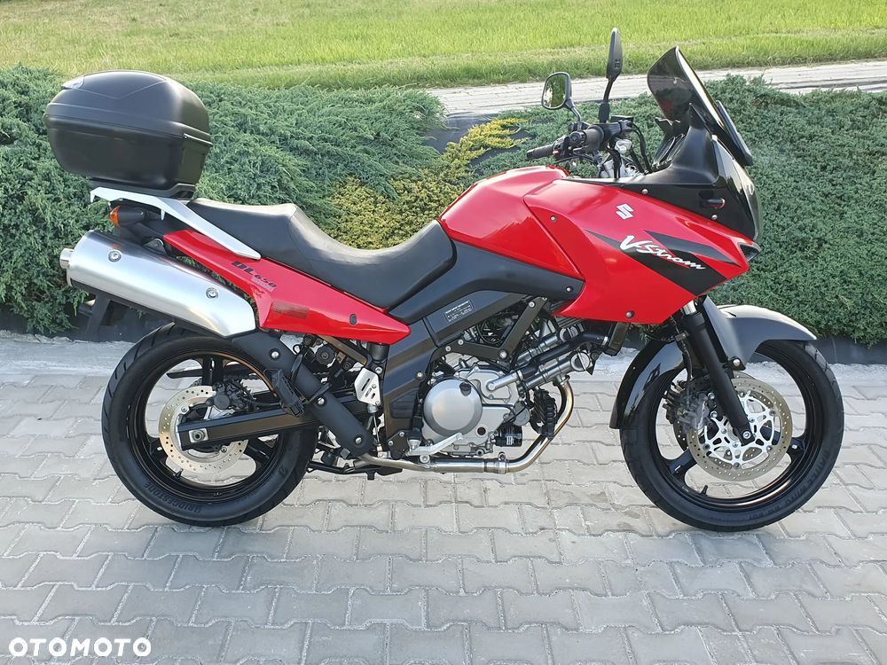 Suzuki V-STROM - 10