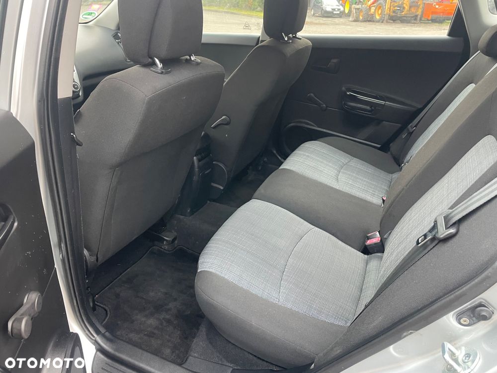 Kia Ceed 1.4 CVVT Attract - 16