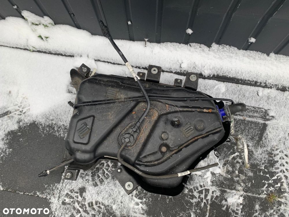 ZBIORNIK POMPA ADBLUE RANGE ROVER SPORT L494 VOGUE L405 FPLA-5J228-A - 1