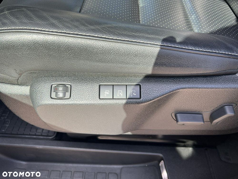 Peugeot Traveller 2.0 BlueHDi Long Business Vip - 20