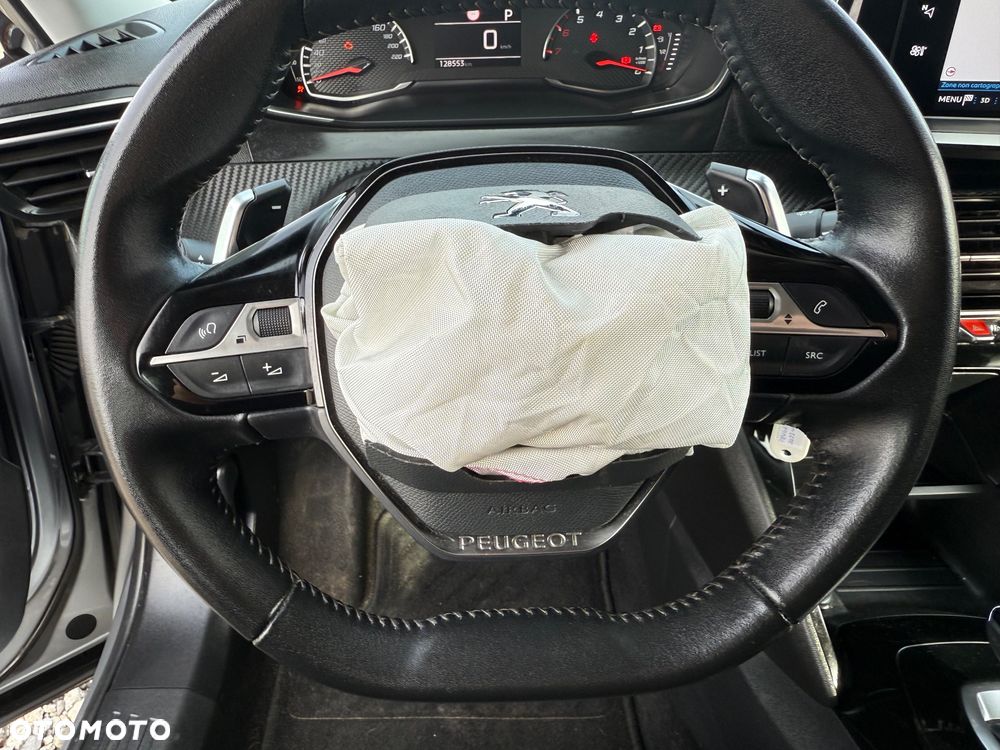 Peugeot 2008 PureTech 130 EAT8 Active - 20