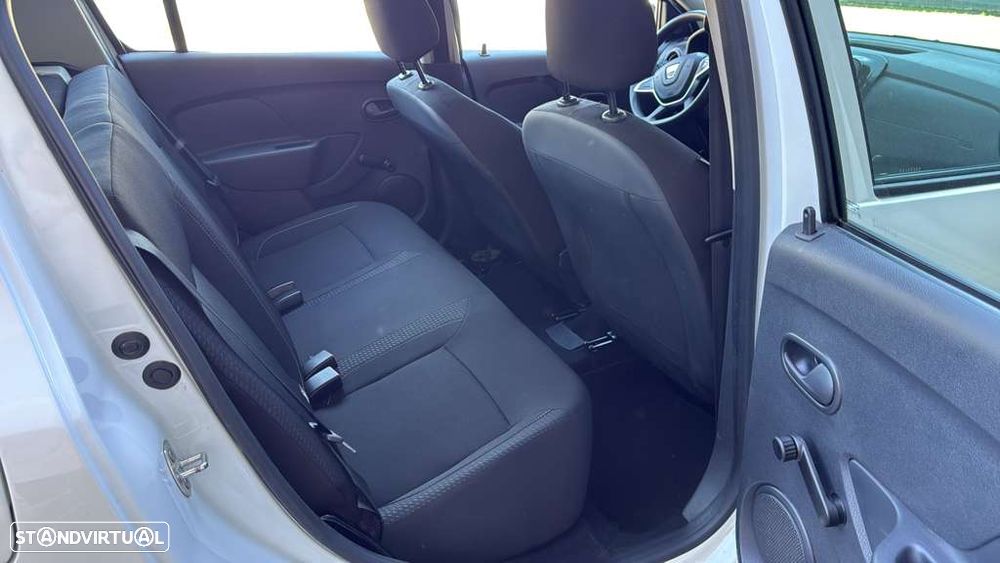 Dacia Sandero SCe 75 Essential - 7