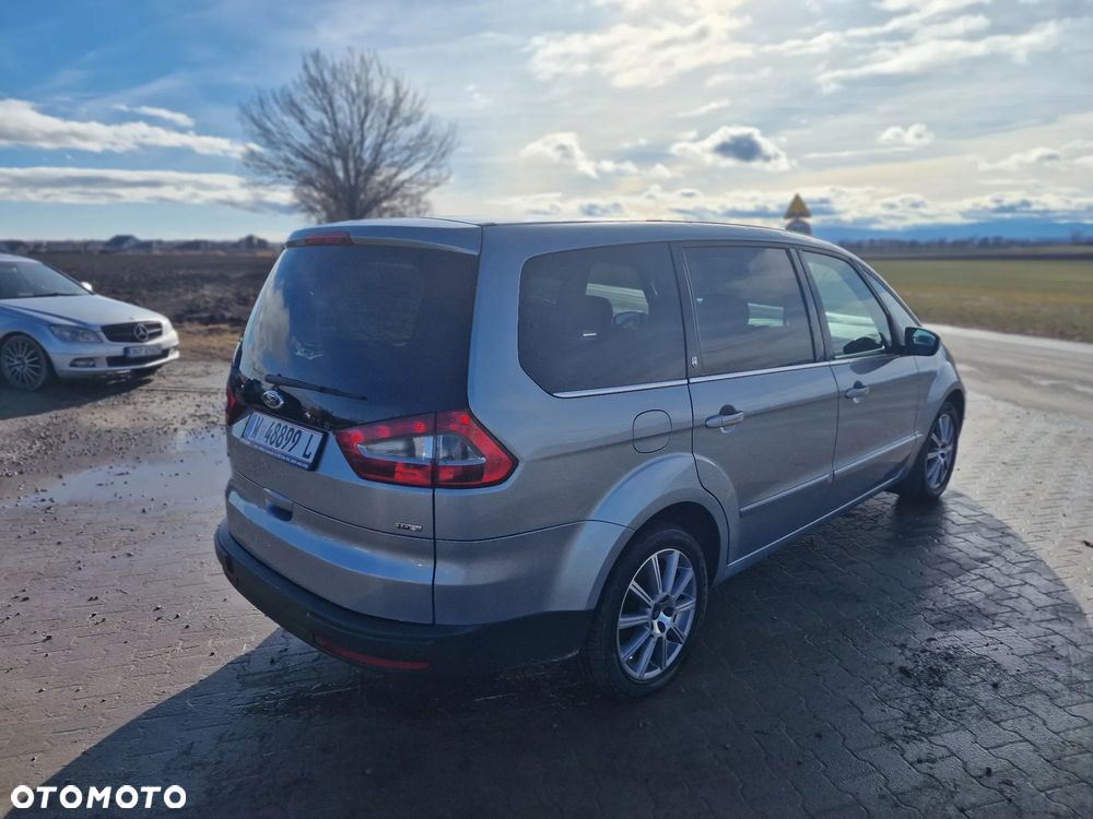 Ford Galaxy 2.0 TDCi Ghia - 10