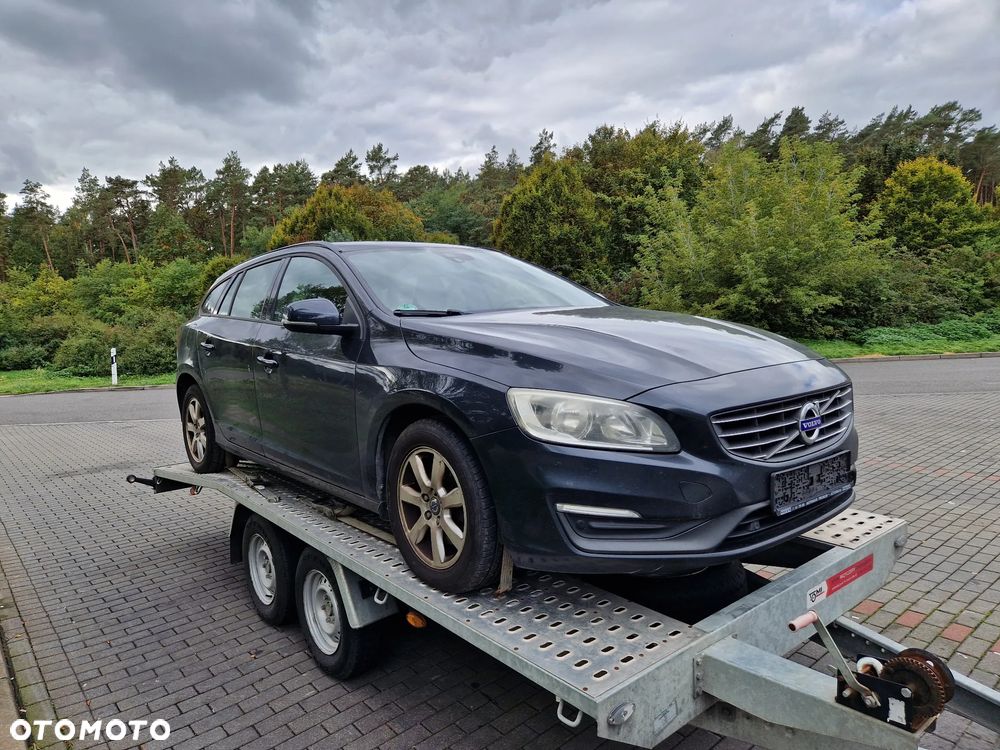 Volvo V60 D3 Kinetic - 1