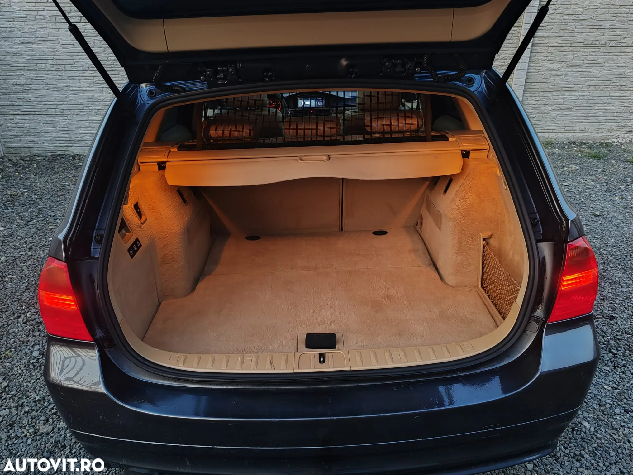 BMW Seria 3 - 16
