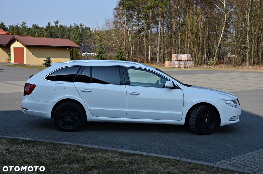 Skoda Superb 2.0 TDI Comfort - 14